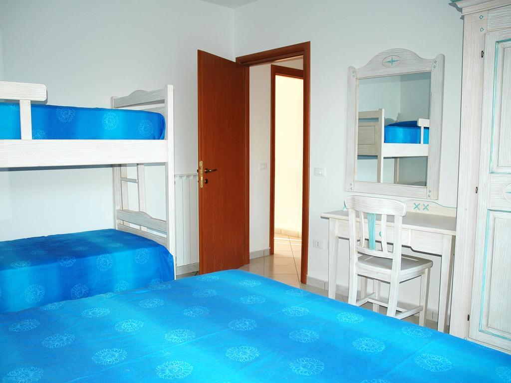 Apartamento Baia Fiorita Porto Azzurro Exterior foto