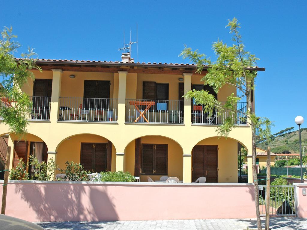 Apartamento Baia Fiorita Porto Azzurro Exterior foto